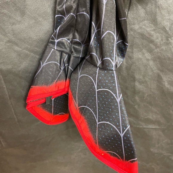 Spider-man Halloween costume - Picture 10 of 10